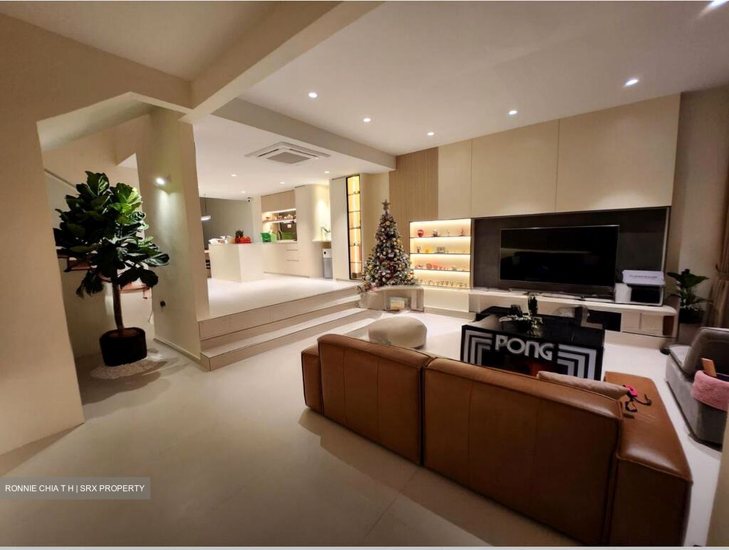 Zephyr Park (D16), Terrace #502472871